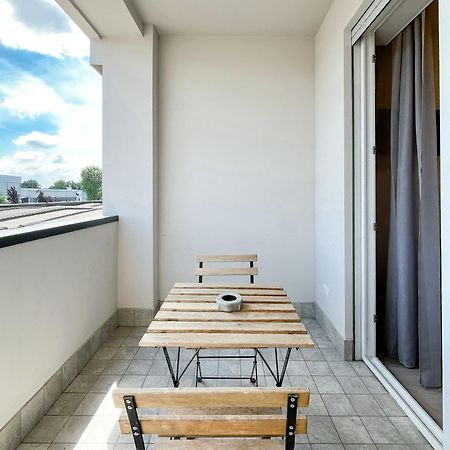 Rrrapido Colorful Rooms - Assago Exterior foto